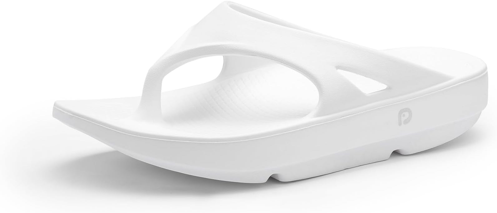 Dream Paris women's white foam flip flops size 6