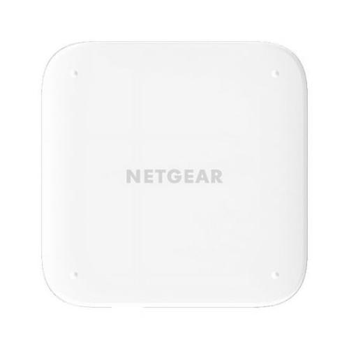 NETGEAR Nighthawk M6 5G WiFi 6 Mobile Hotspot Router (MR6110) – Blazing Fast Wireless Hotspot Router, Unlocked, Certified with AT&T and T-Mobile - White (Renewed)