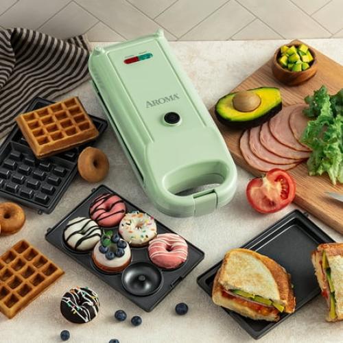 Aroma Swap & Flip Waffle Maker, New