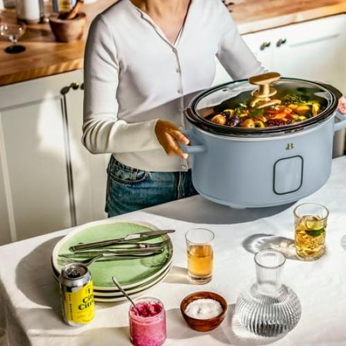 Beautiful 6 Qt Programmable Slow Cooker, Cornflower Blue by Drew Barrymore