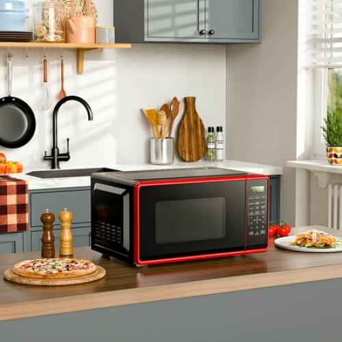 Mainstays 0.7 Cu ft Countertop Microwave Oven, 700 Watts, Red, New