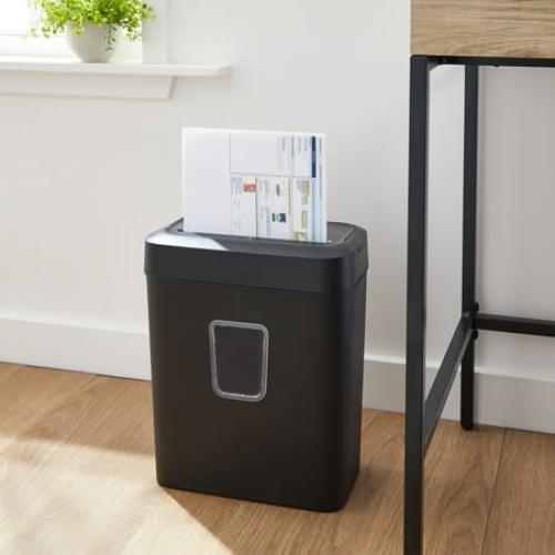 Pen Gear 6-Sheet Cross-Cut Paper/Credit Card Shredder with 3.7 Gallon Bin, Black, Home & Office Use