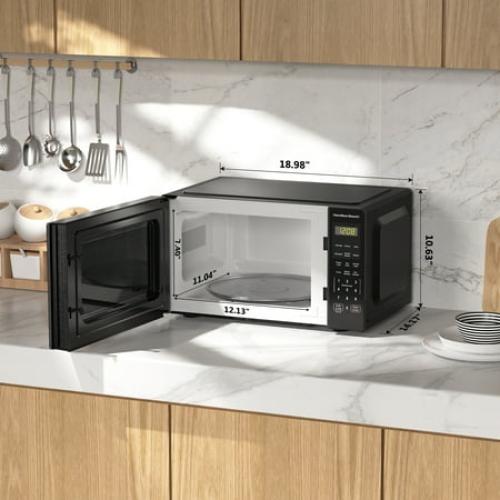 Hamilton Beach 0.9 Cu ft Countertop Microwave Oven, 900 Watts, Black Stainless Steel, New