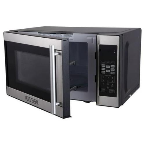 BLACK DECKER 0.7 cu ft Countertop Microwave Oven in Black