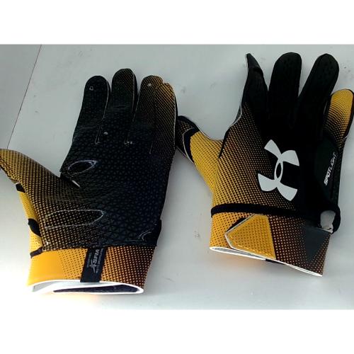 Under Armour Other Accessories FOOTBALL GLOVES Home Accessory