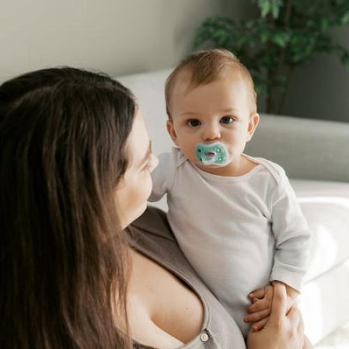 Dr. Brown's Advantage Lightweight One-Piece Silicone Baby Pacifier, Fully Symmetrical Soother, Neutral, 6-18m, BPA Free, 3 Pack