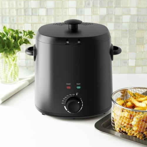 Mainstays 2 Qt Round Deep Fryer, Black, Detachable Basket, Adjustable Thermostat, Cool Touch Handle