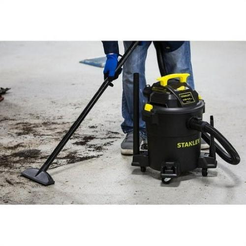 STANLEY 6 Gallon 4 Peak HP Poly Wet Dry Vacuum SL18116P