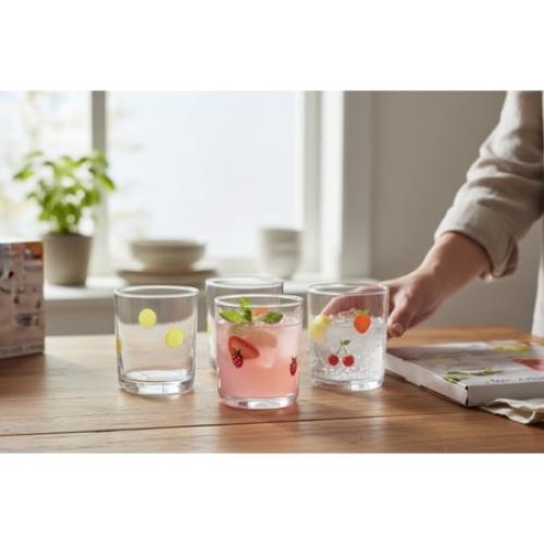 Fruit Design Glass Tumblers Set of 4 (14oz) missing a glass