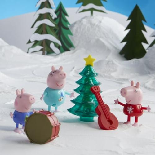 Peppa Pig Peppa’s Kids Advent Calendar, 24 Surprise Toys, 4 Holiday Peppa Pig Family Figures