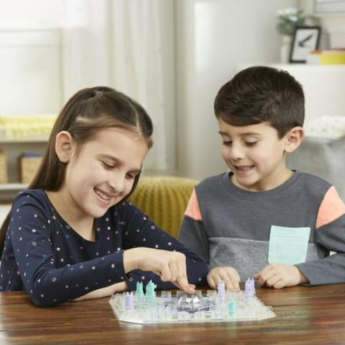 Hasbro Gaming Trouble: Bluey Edition Board Game for Kids, 2-4 Players, Race Bluey, Bingo, Bandit, or Chilli to The Finish