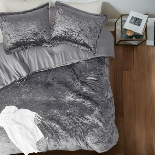 Regency Heights Full/Queen Cozy Velvet Comforter Sets, Luxury 3-Piece All Season Down Alternative Bedding Set, Grey Comforter Bed Set with Pillow Shams