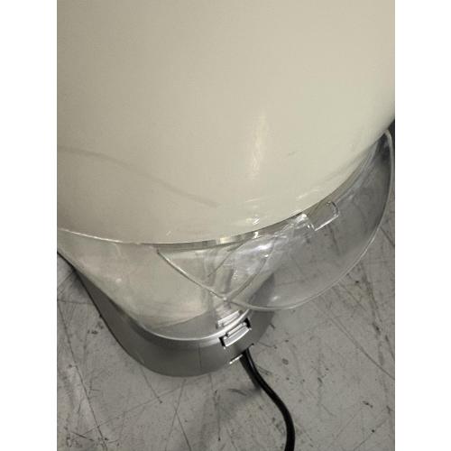 Margaritaville Bahamas Frozen Concoction Maker Off White/Lime Green -Crushes Ice, 36oz Capacity, 400W  ( Little damage see the pictures - do not affect the functionality)