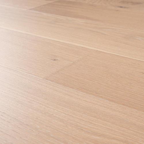 Size 1/4 in. T x 6.5 Whitney White Oak 1/4 in. T x 6.5 in. W Click Lock Engineered Hardwood Flooring (21.67 sq. ft./Case)