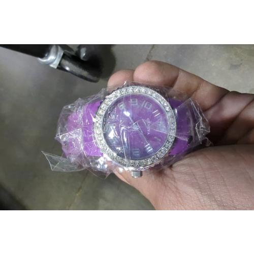 Lot of 15 women's watches (mixed brands) READ DESCRIPTION