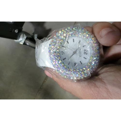 Lot of 15 women's watches (mixed brands) READ DESCRIPTION