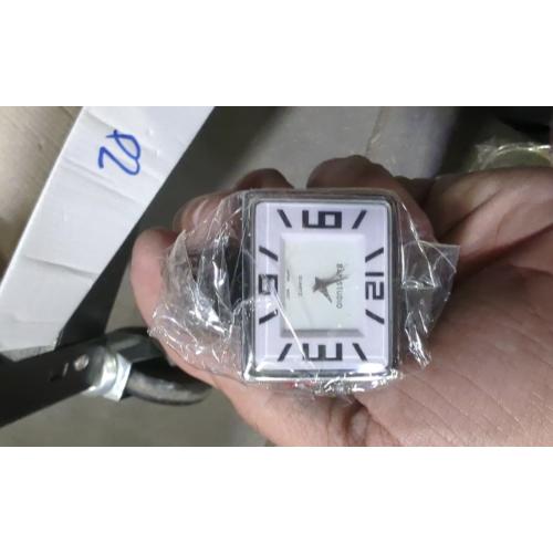 Lot of 15 women's watches (mixed brands) READ DESCRIPTION