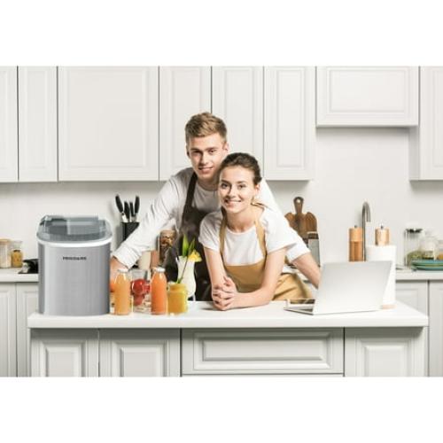 Frigidaire 26 lb. Countertop Self Cleaning Ice Maker EFIC120-SS-SC, Stainless Steel