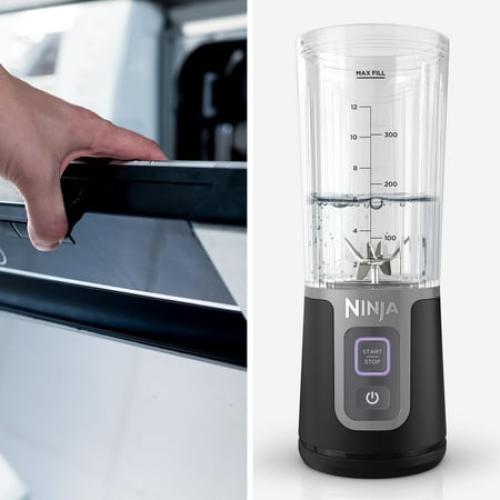 Ninja Blast 16 oz Portable Personal Blender with Leak Proof Lid and Easy Sip Spout, Smoothie Blender, Black BC100BK