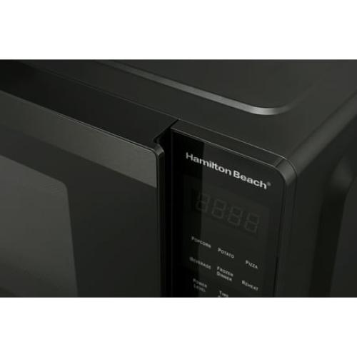 Hamilton Beach 0.9 Cu ft Countertop Microwave Oven, 900 Watts, Black Stainless Steel, New