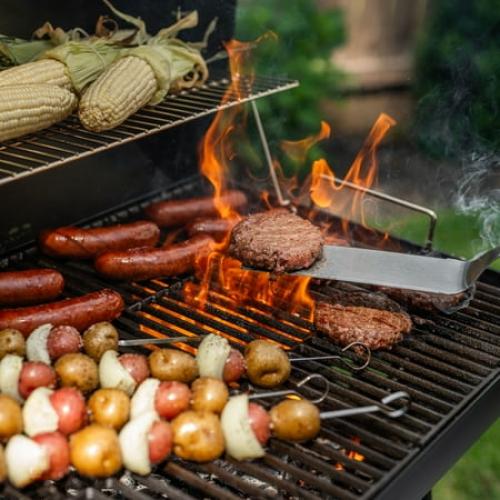 Char-Griller® Barrel Pro™ Charcoal Barrel Grill