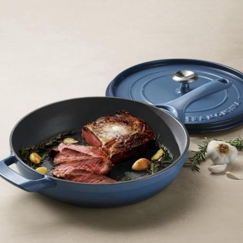 Tramontina 12 Enameled Cast Iron Skillet with Lid, Blue‼️mild stains on skillet‼️