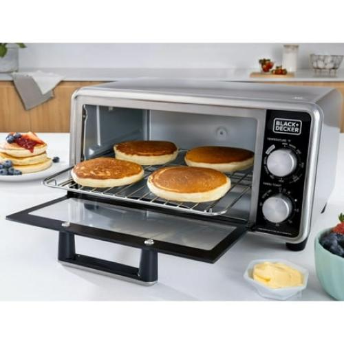 Black Decker Crisp ‘N Bake PRO Stainless Steel 4-Slice Air Fryer Toaster Oven