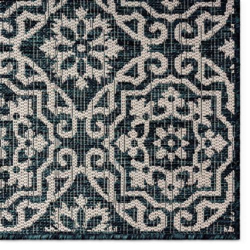 Patio Country Danica Navy Blue/Ivory 5 ft. x 7 ft. Geometric Indoor/Outdoor Area Rug
