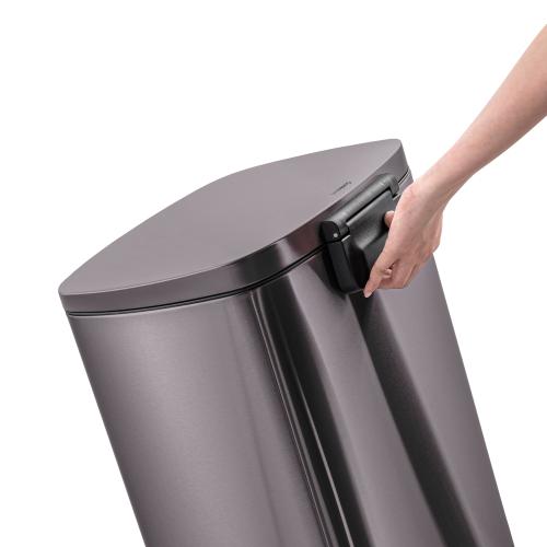 Qualiazero 50L / 13.2 Gallon Rectangular Step Can - Black - 13.2 Gallons