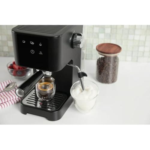 Mainstays Espresso Maker, Matte Black, 950 Watts, 15 Bar