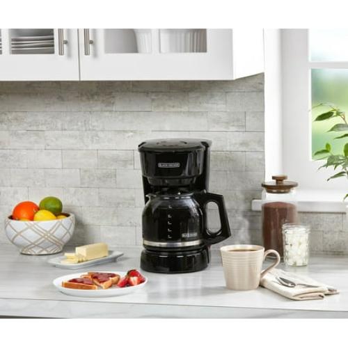 BLACK DECKER 12-Cup Switch Coffee Maker, Easy Pour Carafe, Removable Filter Basket, Permanent Filter