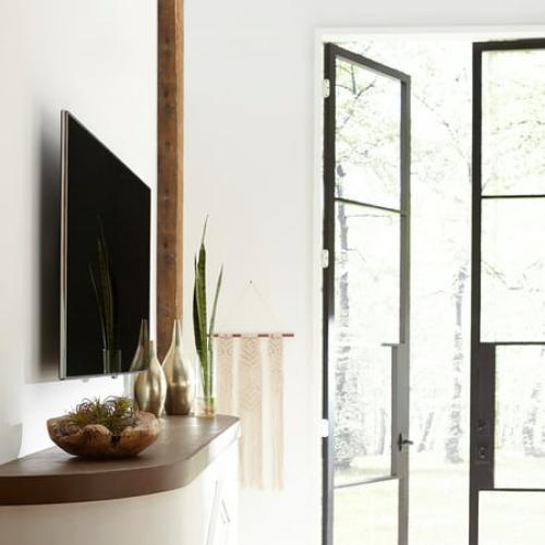 SANUS VuePoint Full-Motion TV Mount for TVs 42-85 up to 120 lbs