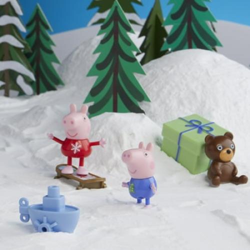 Peppa Pig Peppa’s Kids Advent Calendar, 24 Surprise Toys, 4 Holiday Peppa Pig Family Figures
