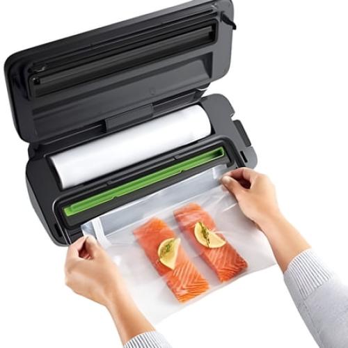 FoodSaver VS-3180 Multi-Use Vacuum Sealing and Food Preservation System