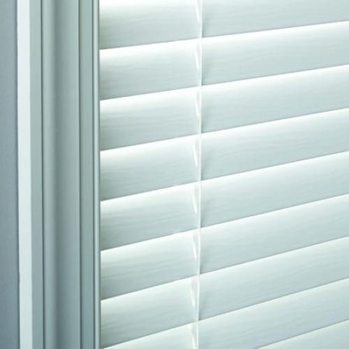 Better Homes & Gardens 2 Cordless Faux Wood Horizontal Blinds, White, 23x48
