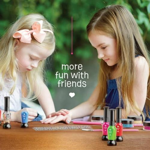 Pretty Me Nail Art Studio for Girls - Nail Polish Kit for Kids Ages 7-12 Years Old - Girl Gifts Ideas - Girls Nails Gift Set - Cool Girly Stuff - Polish, Pens, Glitter, Stickers, Gems, Filer
