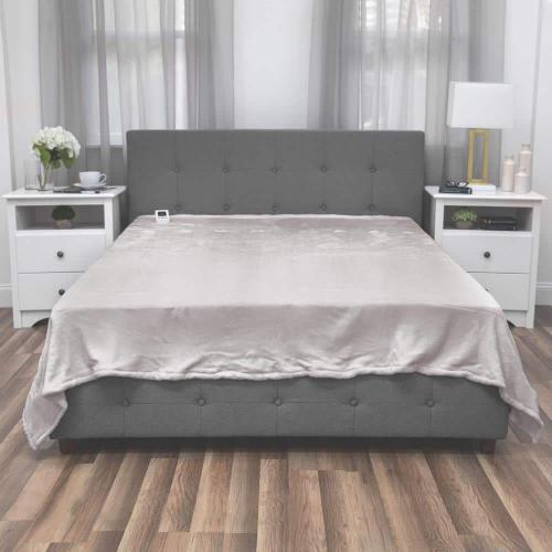 Soft Grey Polyester Fleece King Warming Blanket