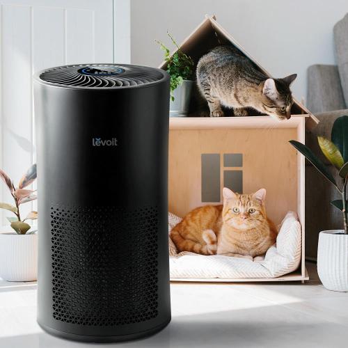 Levoit 3-Speed (Covers: 538-sq ft)  Black True HEPA Air Purifier ENERGY STAR