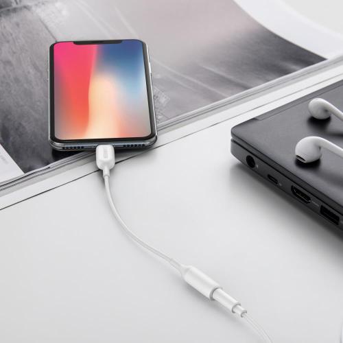 Anker Anker Lightning to 3.5 mm Audio Jack Adapter