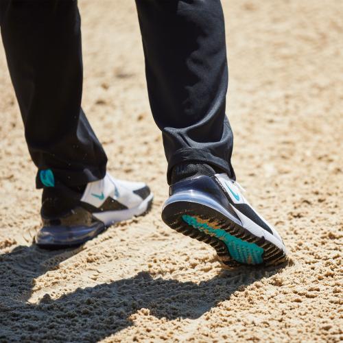 Nike Men's Flat Front Flex Golf Pants MEDIUM