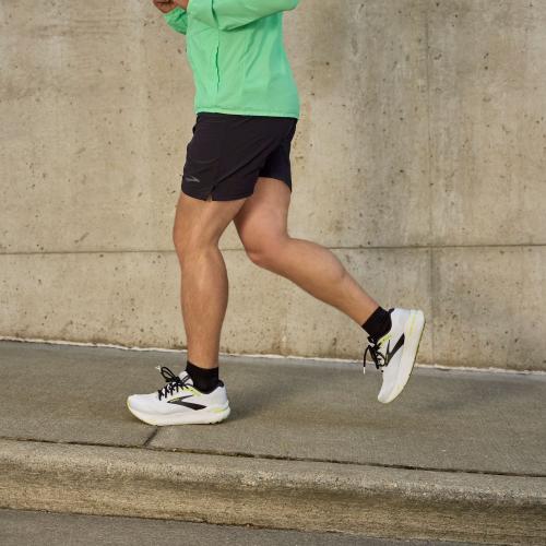 Men's size 9 Brooks Men's Ghost MAX Running Shoes