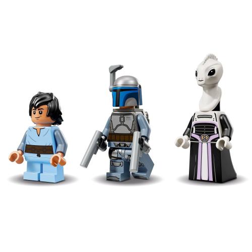 LEGO Star Wars: Attack of the Clones Jango Fett’s Starship Building Set, 707 pc.
