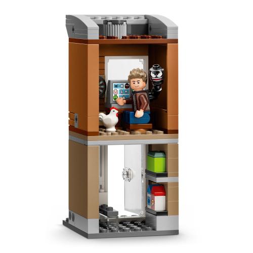 LEGO Marvel Spider-Man vs. Oscorp Building Toy, 808 pc.