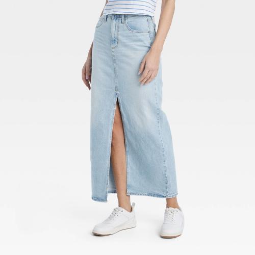 Size 8 Women's Denim Maxi Skirt - Universal Thread™ Light Wash