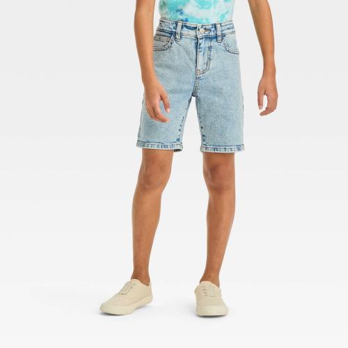 Size 12 Boys' Relaxed Tapered 'at the Knee' Flat Front Jean Shorts - Cat & Jack™ Light Wash