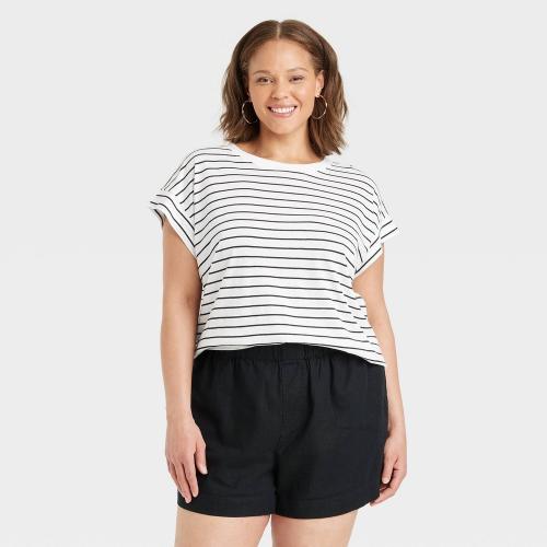 Size XXL Women's Short Sleeve Extended Shoulder T-Shirt - a New Day™ Black/White Striped