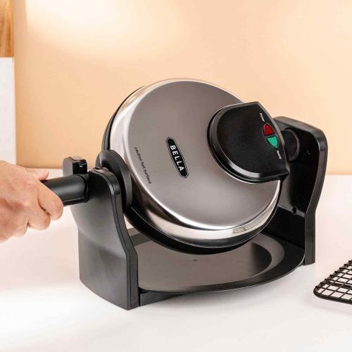 Bella - Nonstick Rotating Belgian Waffle Maker - Stainless Steel