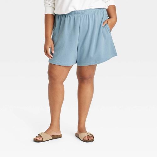 Size XXL Women's Leisure Studio Mid-Thigh Fleece Shorts - Universal Thread™ Blue