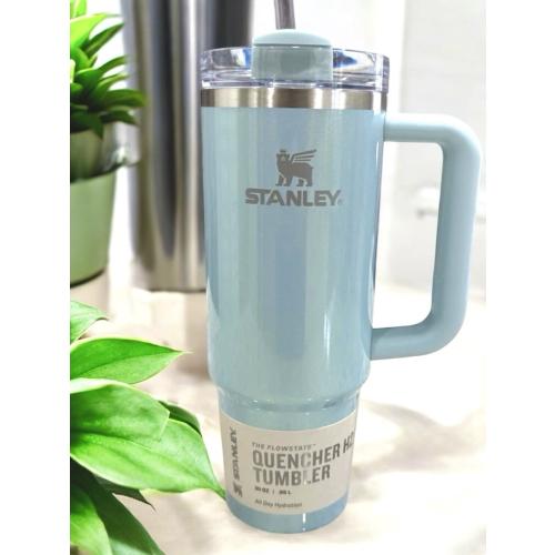Stanley 30 Oz Stainless Steel H2.0 Flowstate Quencher Tumbler Blueberry Milk