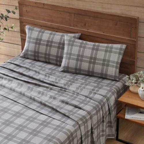 UGG Flannel King Sheet Set in Grey Plaid